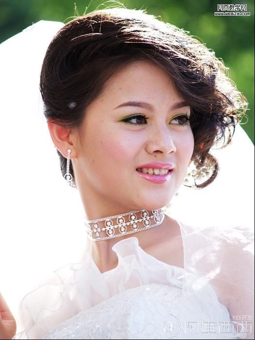 Photoshop磨皮美白教程:超靓的婚纱MM照片_aiyiweb